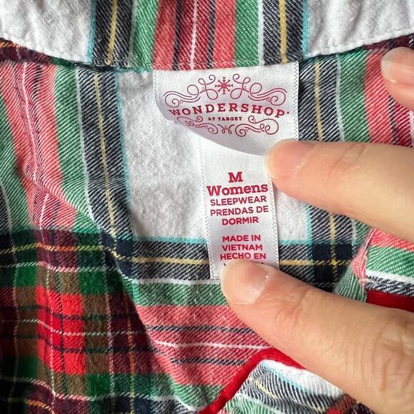 Wondershop at Target Plaid Christmas Holiday Nightgown Sleepshirt - M - Picture 2 of 3